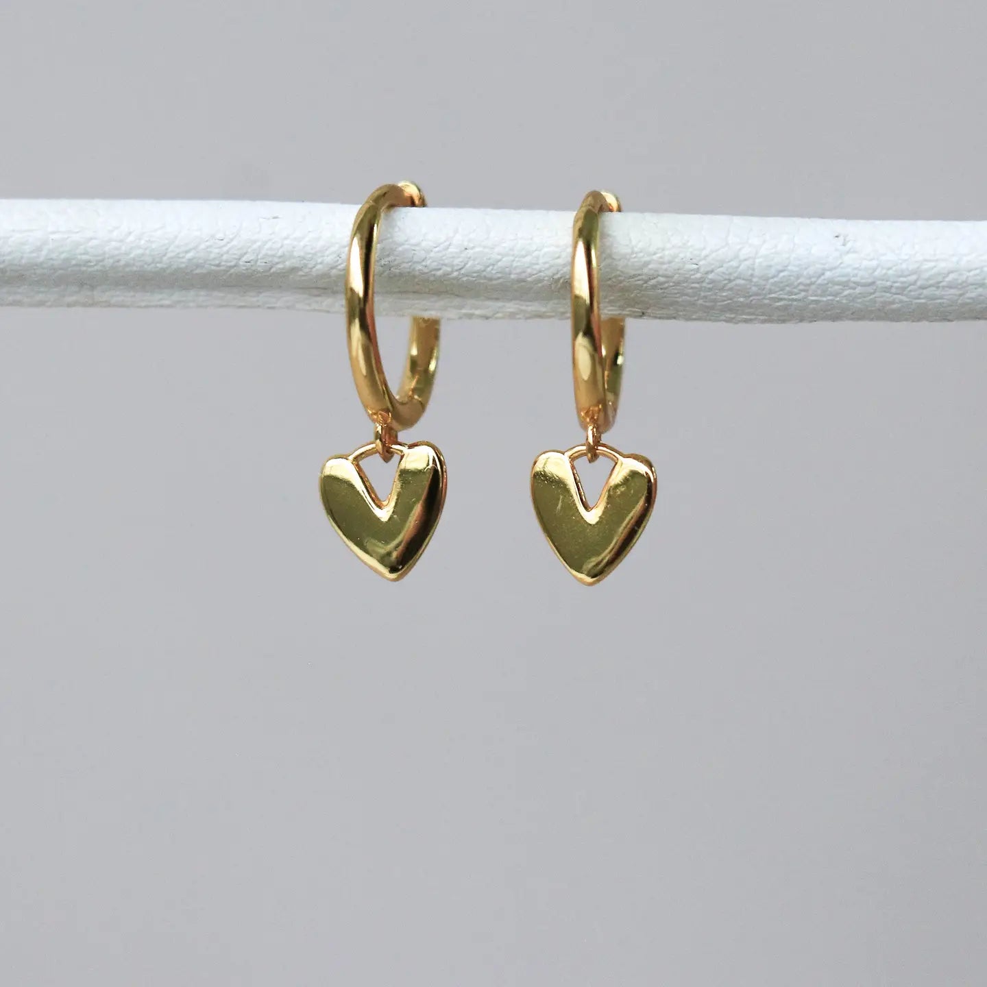 Horace Jewelry - Mora Heart Hoop Earrings