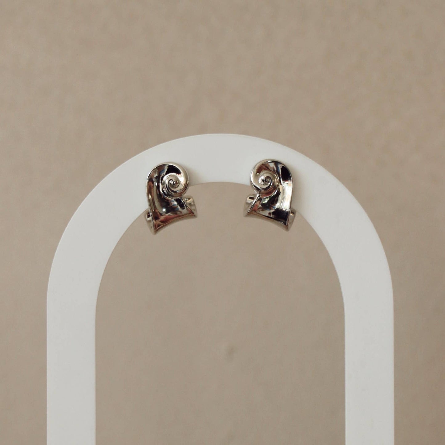 Horace Jewelry - Jalia swirl earrings