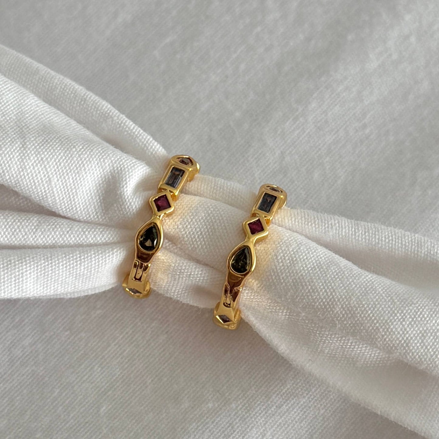 Namaste Jewelry - Raha Hoops