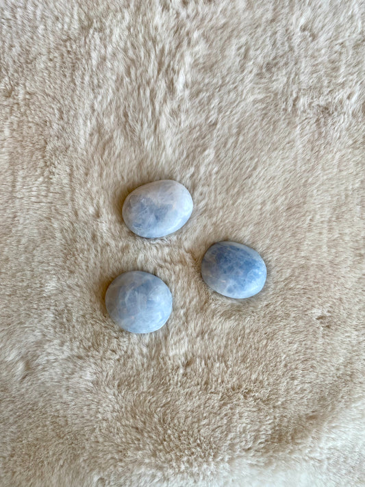 Palmstone - Blue Calcite
