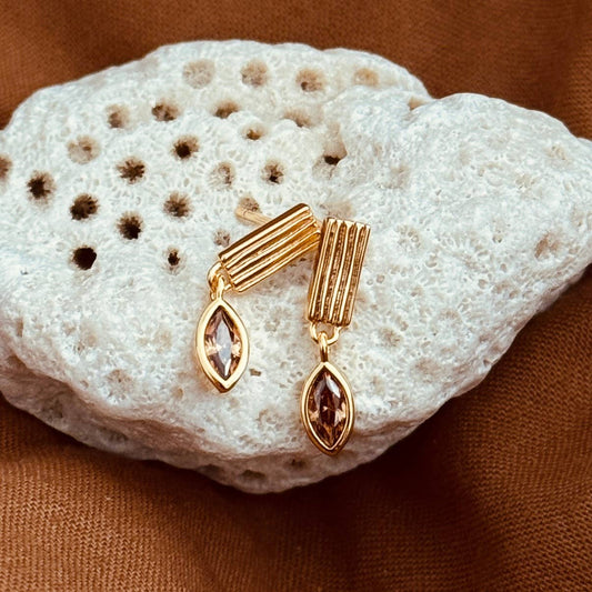 Namaste Jewelry - Leaf Drop Earrings