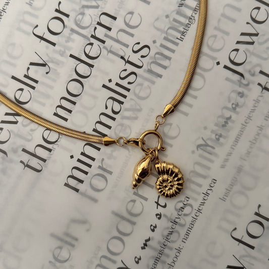 Namaste Jewelry - Conch Necklace