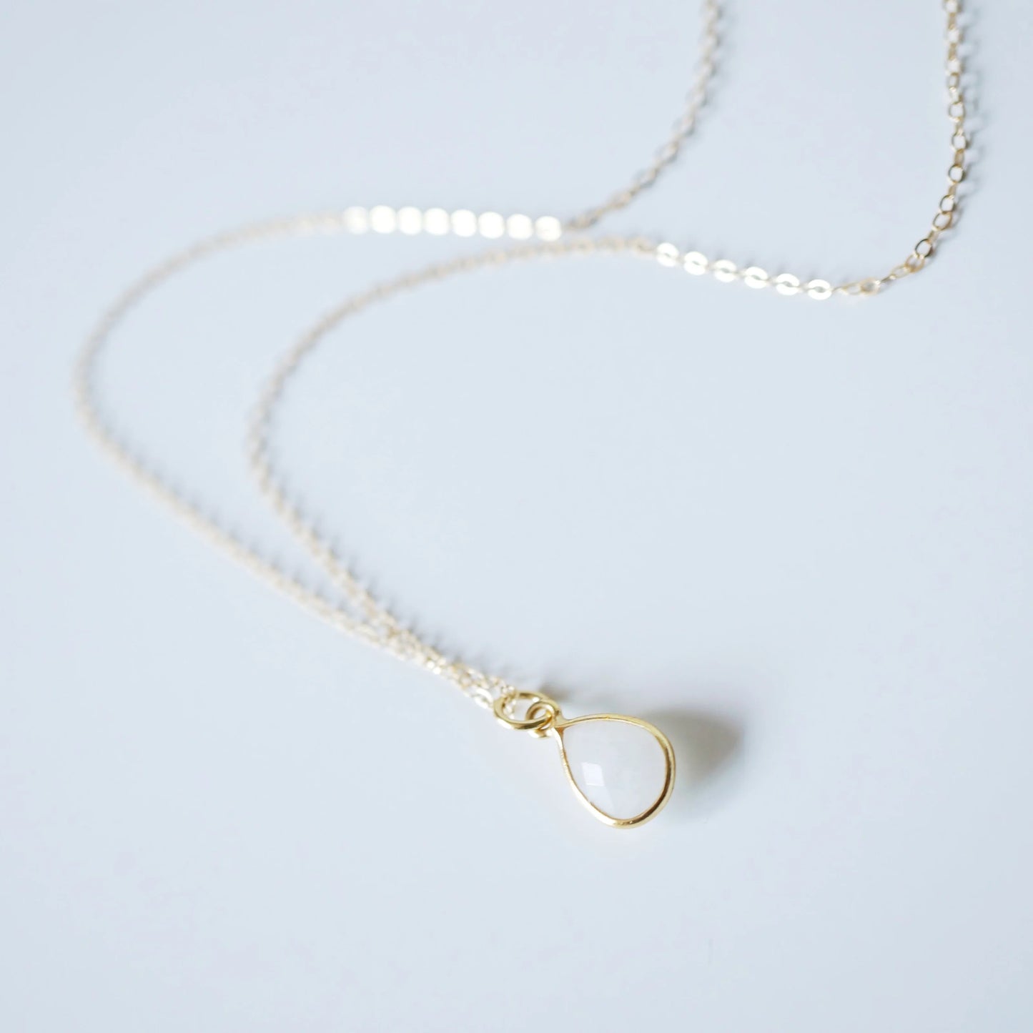 Hunter & Trove - Isla Teardrop Crystal Necklace