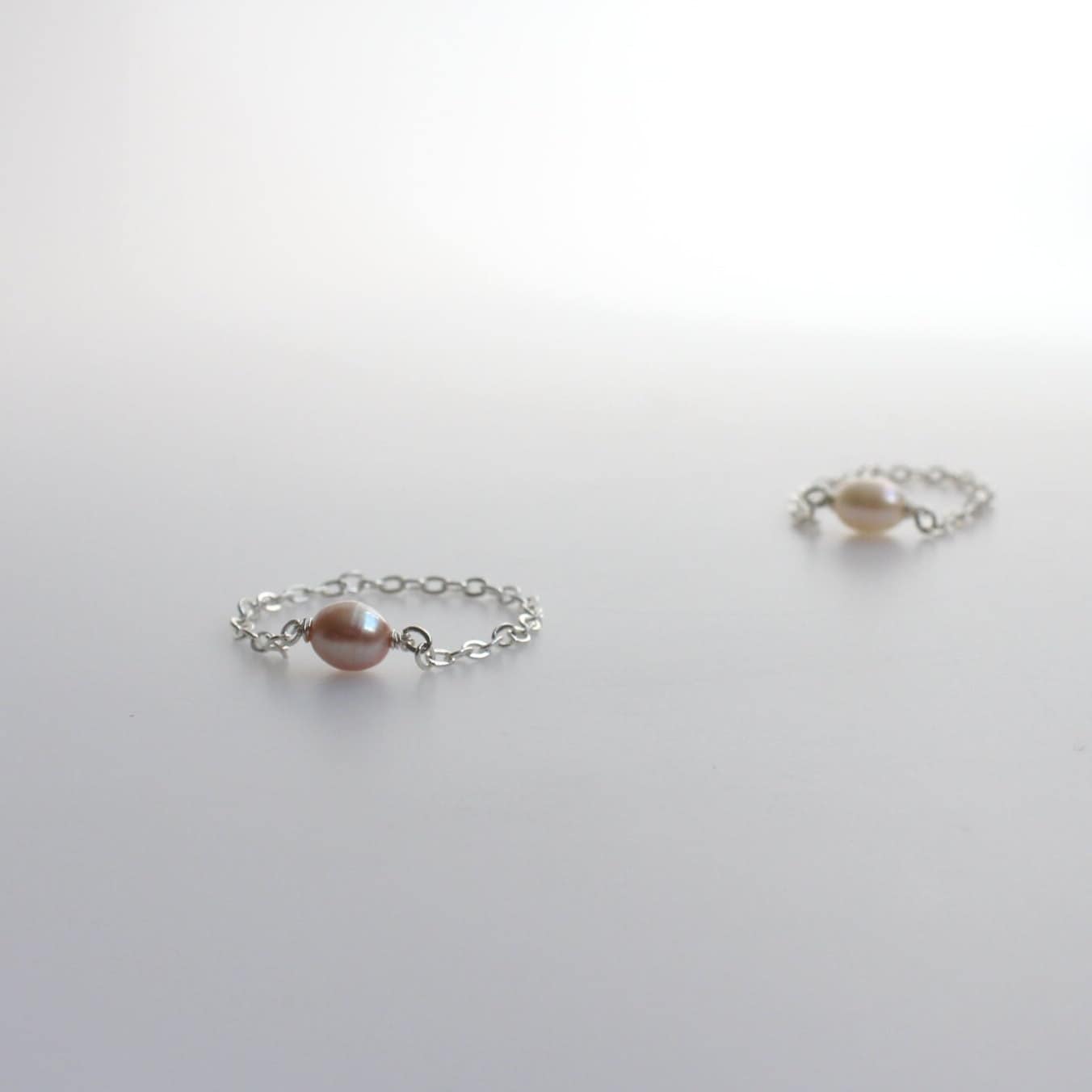 iBijoux - Pearl Chain Ring