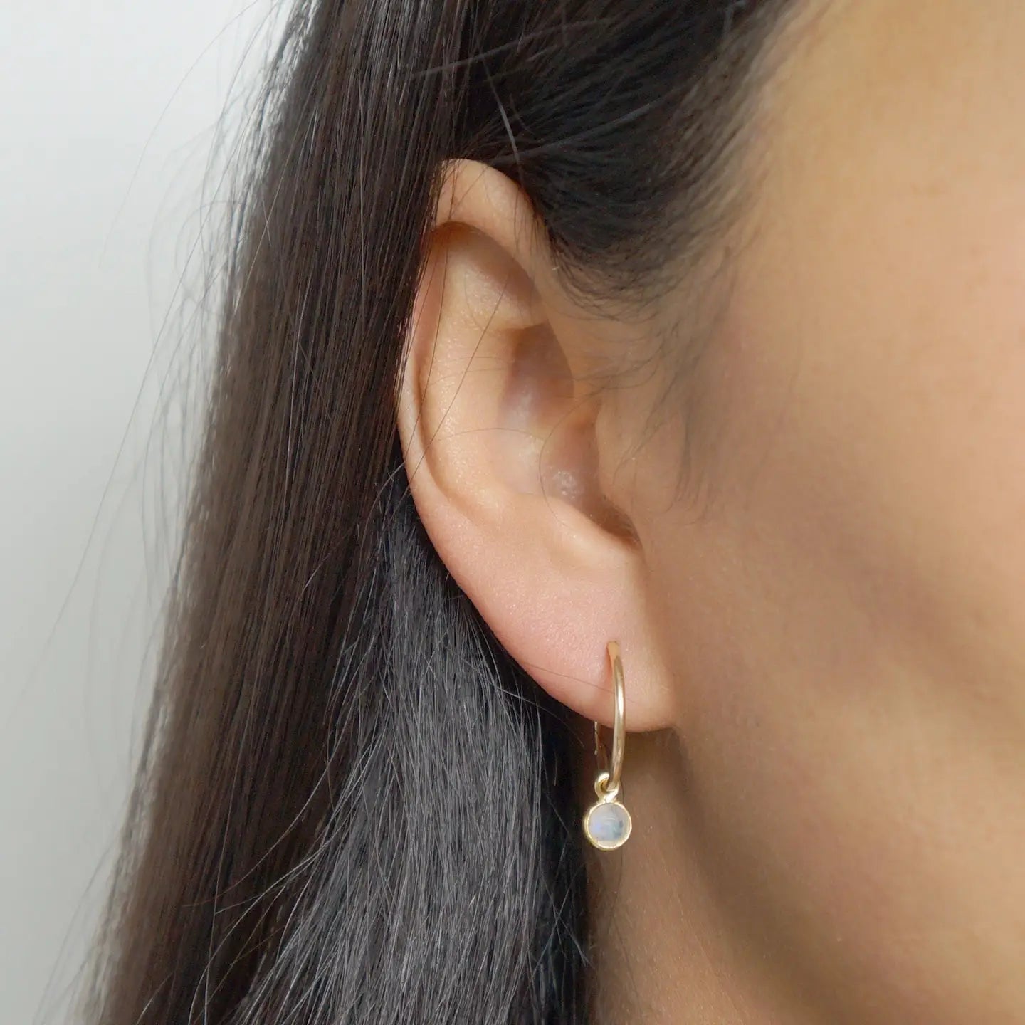 Hunter & Trove -  Hoop Earrings