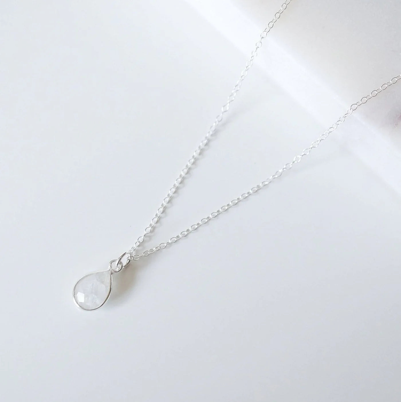 Hunter & Trove - Isla Teardrop Crystal Necklace